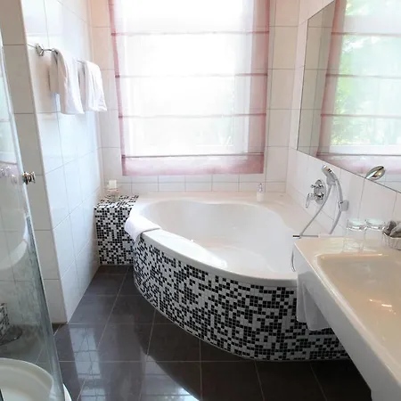 Sternzeit Ξενοδοχείο 4*